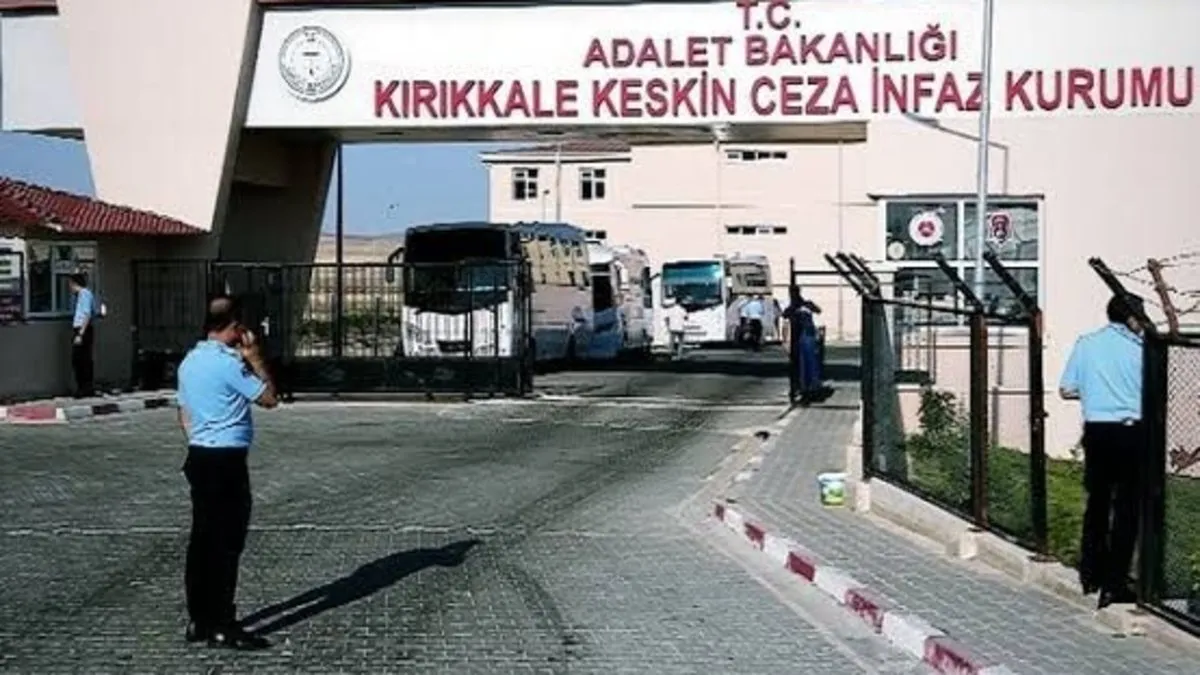 Kırıkkale’de hastane otoparkında borç kavgası: 3 yaralı var!