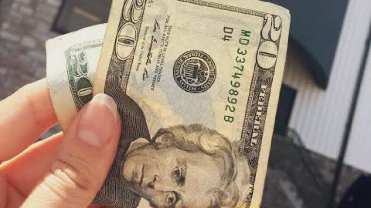 ABD’de yerde bulduğu parayla hayatı değişti