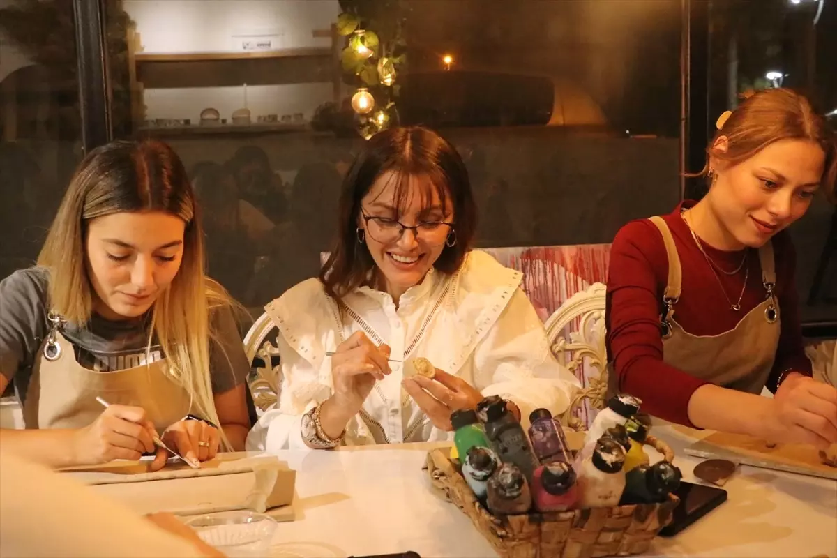 Yasemin’in Acıdan Sanata Yolculuğu