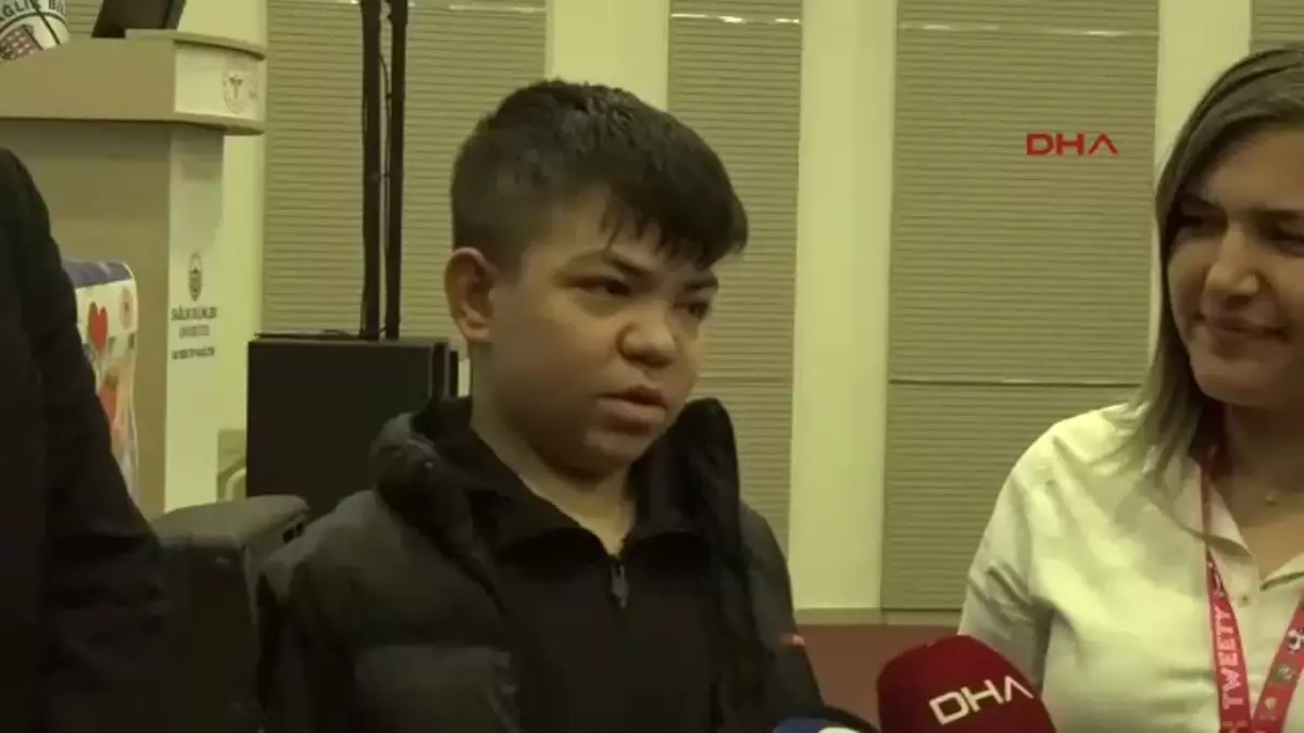 16 Yaşındaki Tolga Can’a Baba Destekli Böbrek Nakli