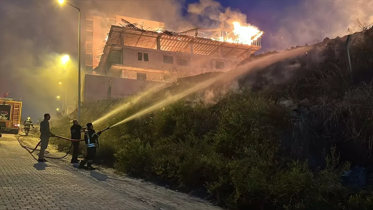 İskenderun’da İnşaat Yangını