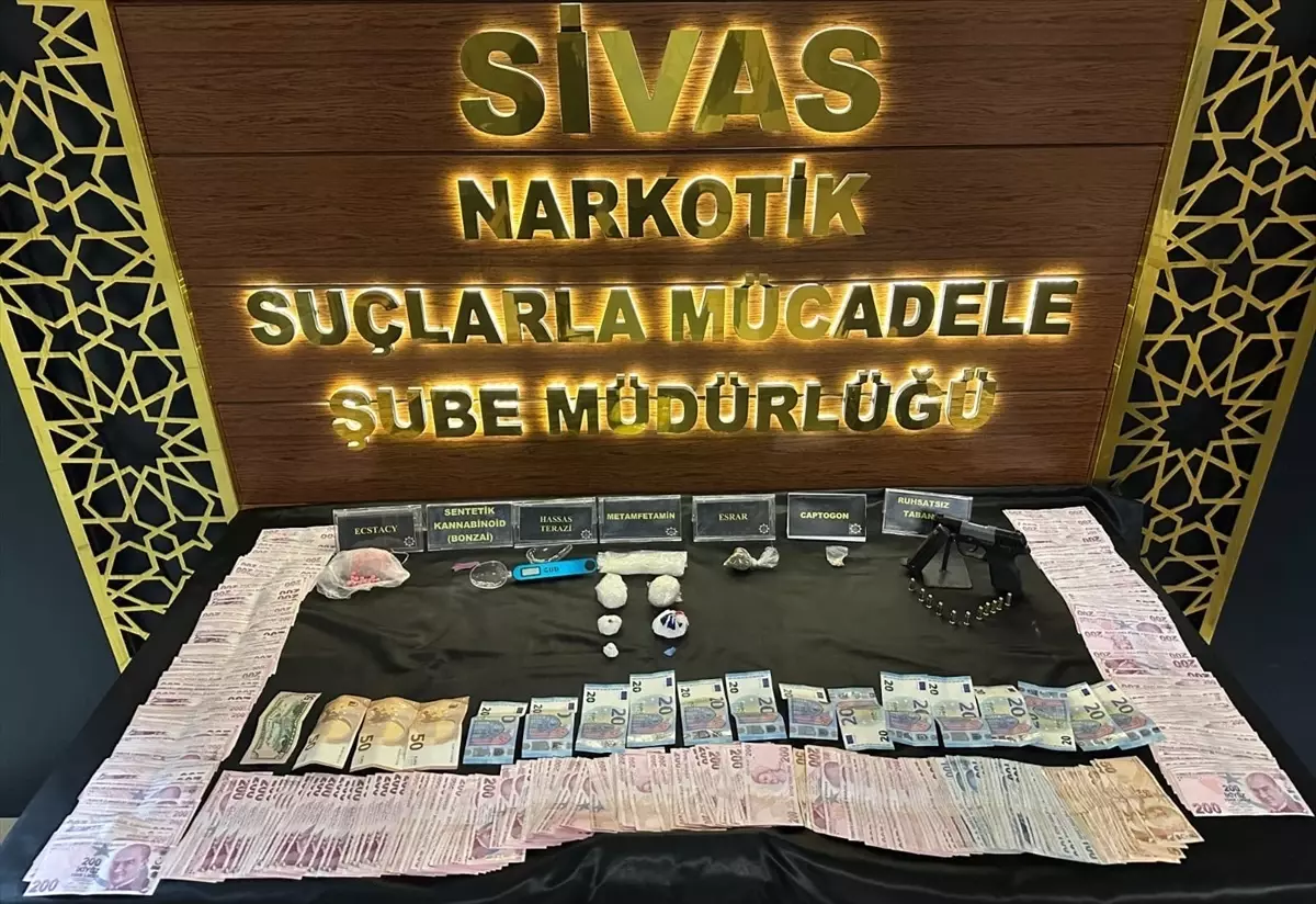 Sivas’ta Uyuşturucu Operasyonu: 3 Tutuklama