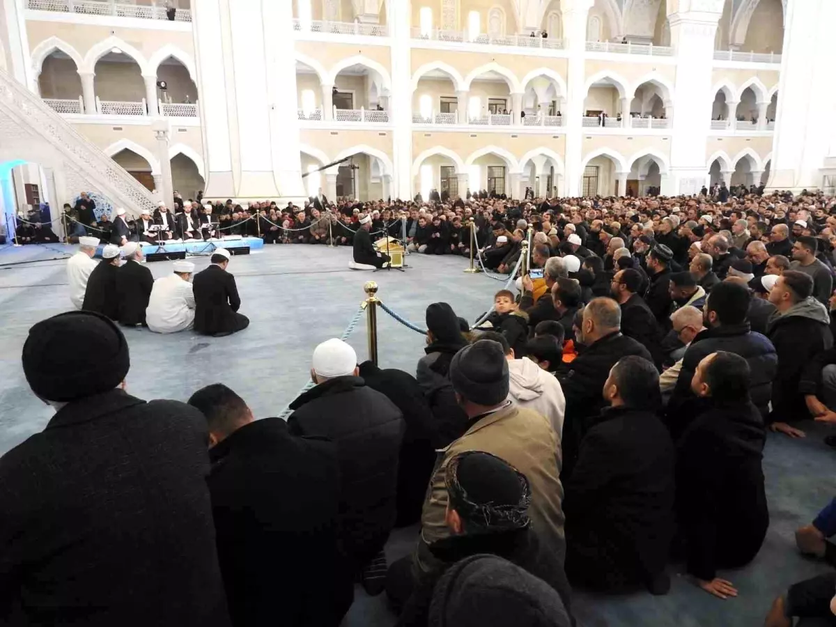 Berat Kandili Gaziantep’te Coşkuyla İdrak Edildi