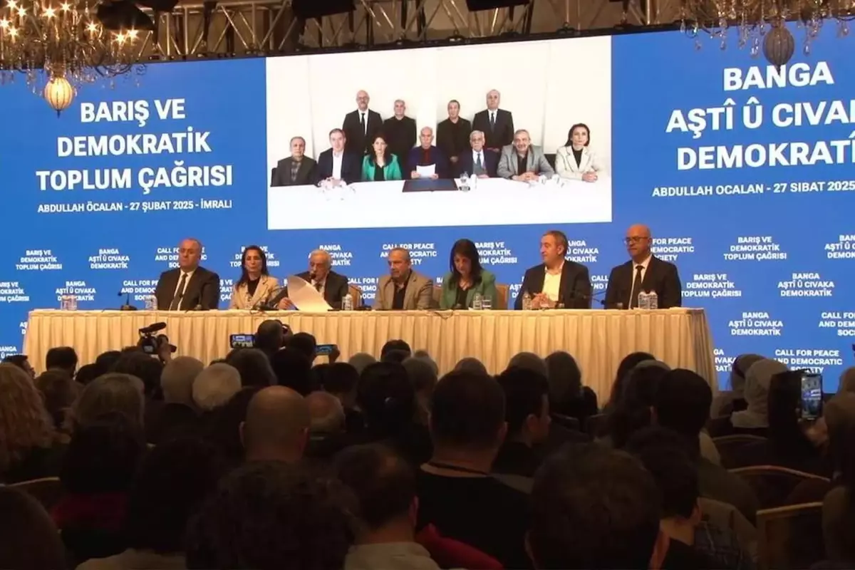 Öcalan’ın silah bırakma çağrısı dünya basınında geniş yer buldu