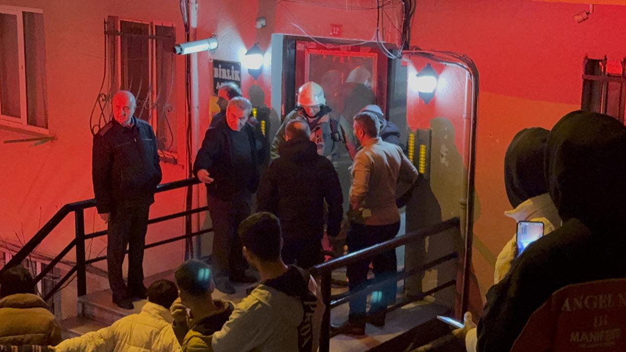 Şişli’de 8 katlı binada yangın