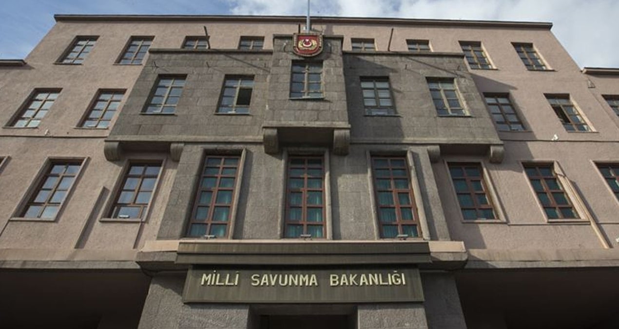 Bazı emekli askerlerin orduevine girişleri yasaklandı